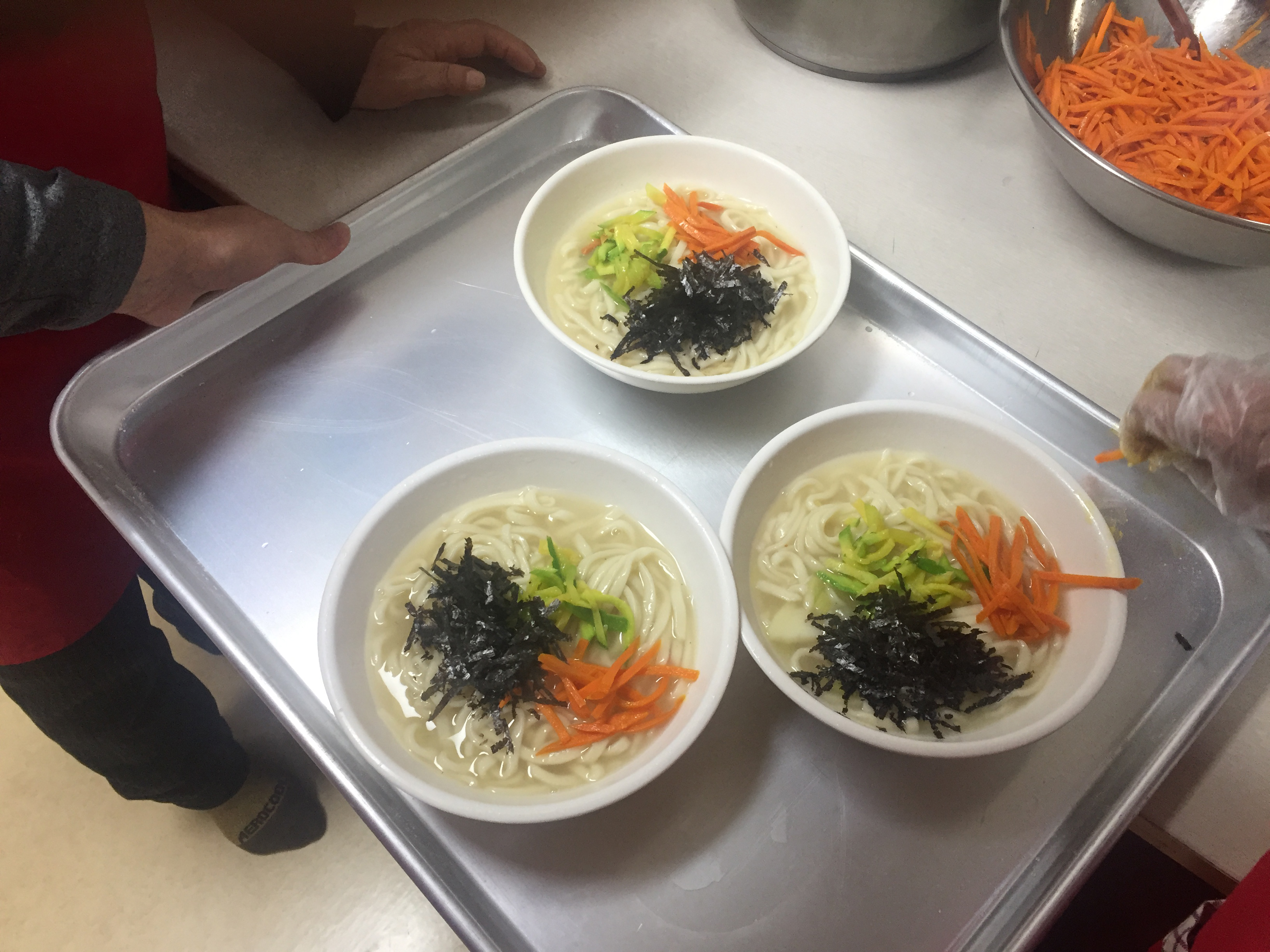 근사빵 미소지움A경로당 칼국수 봉사