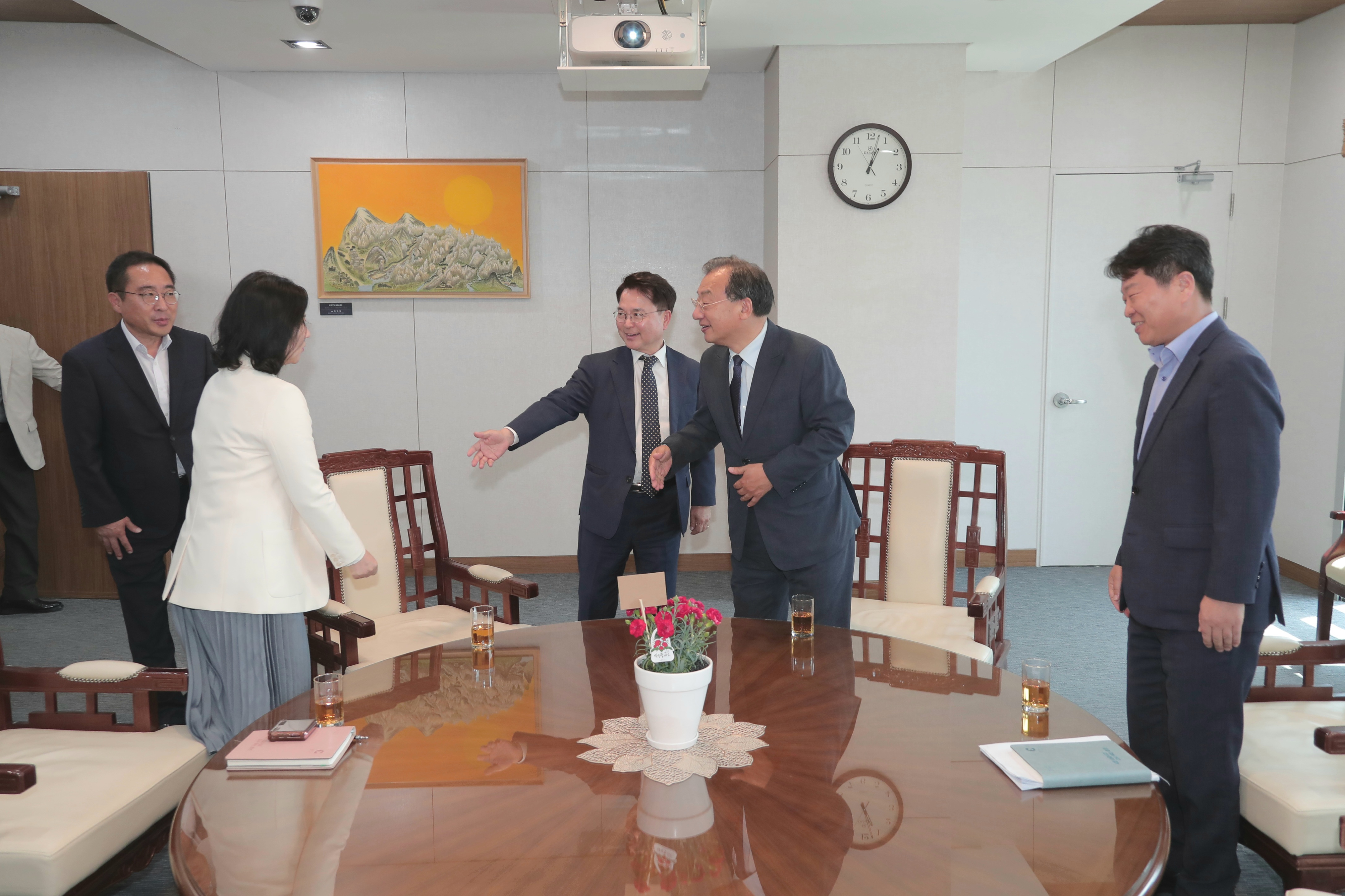 이정현 국가균형발전위원회 전략기획위원장 간담회