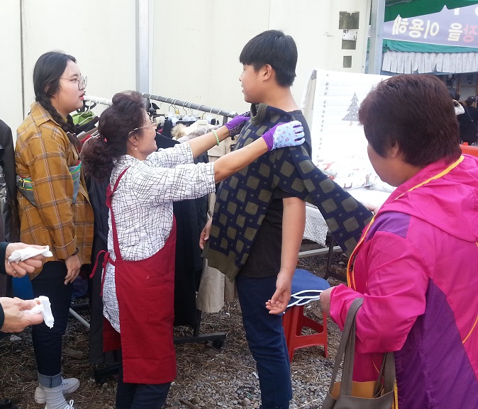 새마을부녀회 플리마켓 참가(2016.10.15.)