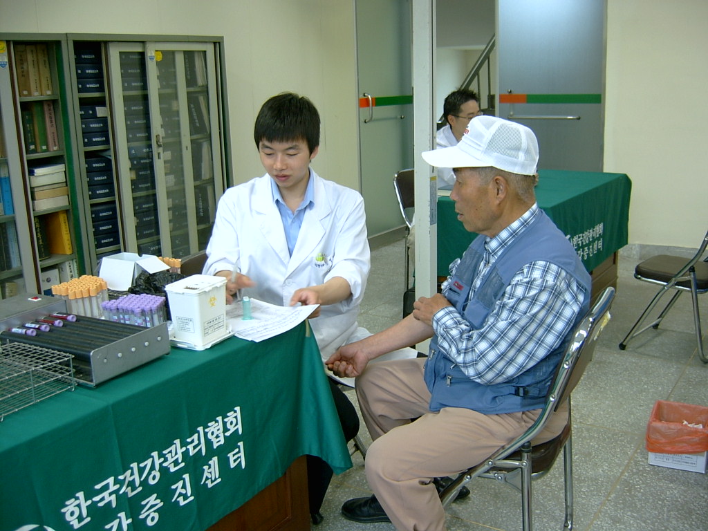 찿아가는 이동진료소 활동