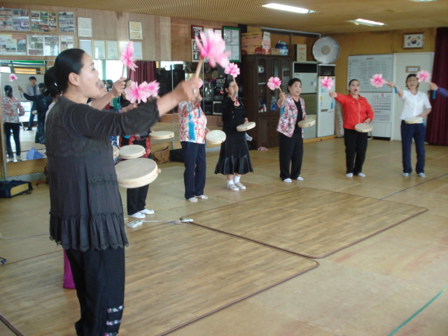 신사우동 주민자치센터  우수동아리경연대회 참가전 연습장면