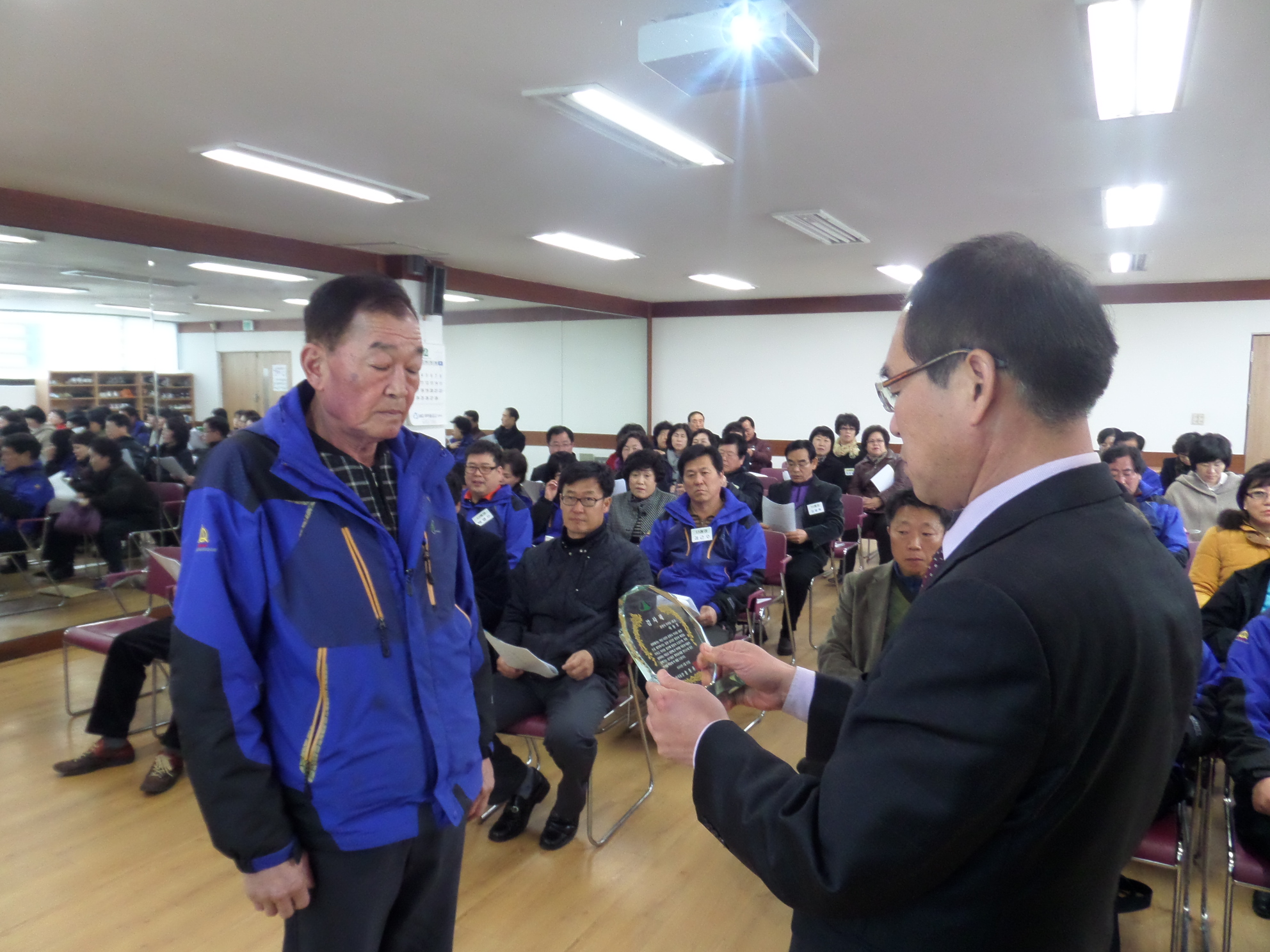 감사패 전달~!