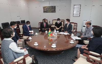 주한 에티오피아 대사 및 메데진시 대표단 접견