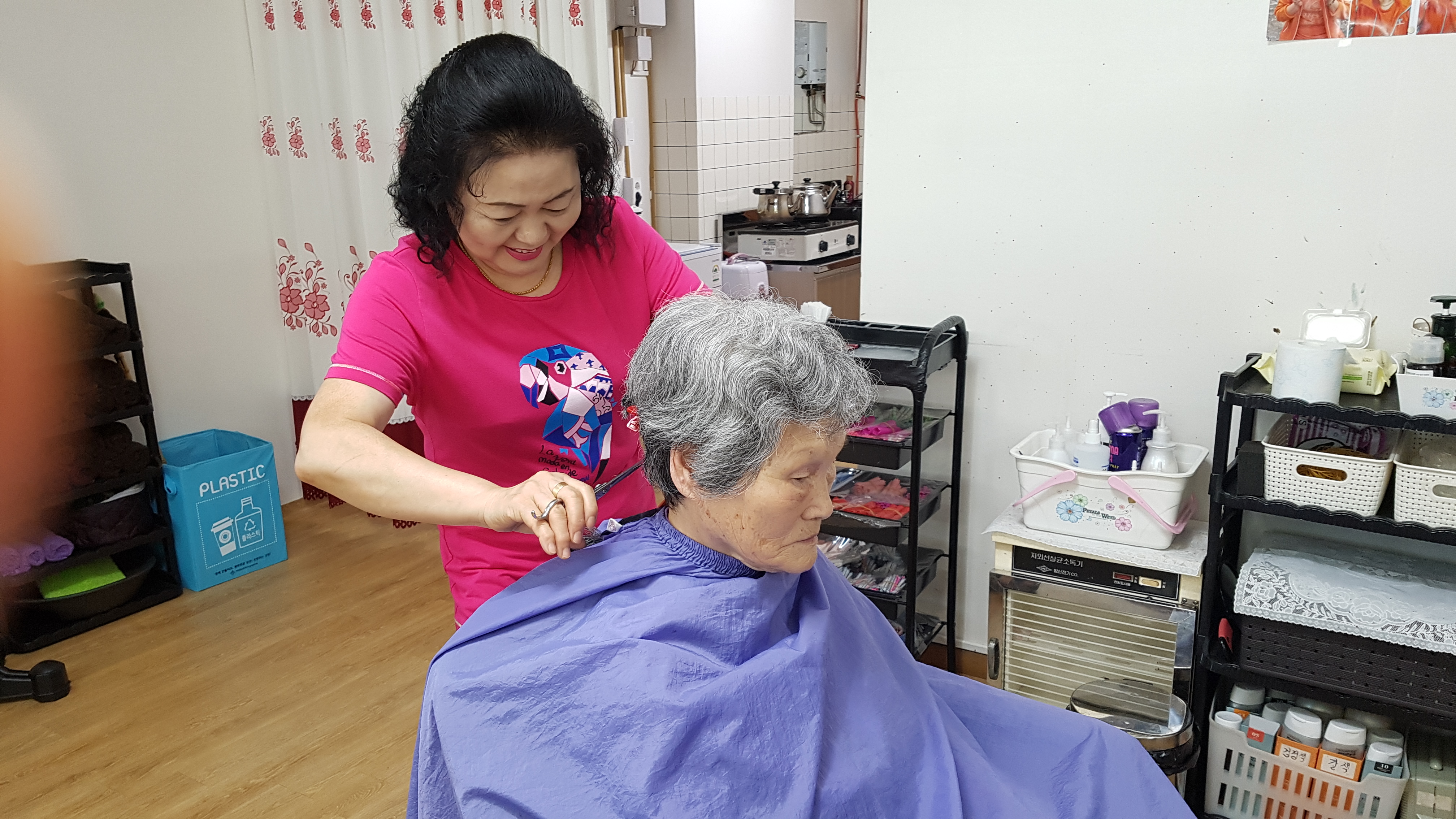 약사명동 홀몸어르신 이·미용 봉사