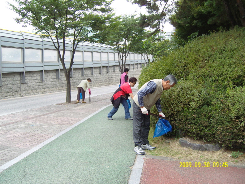 퇴계동 주공2차아파트 추석맞이 청소활동