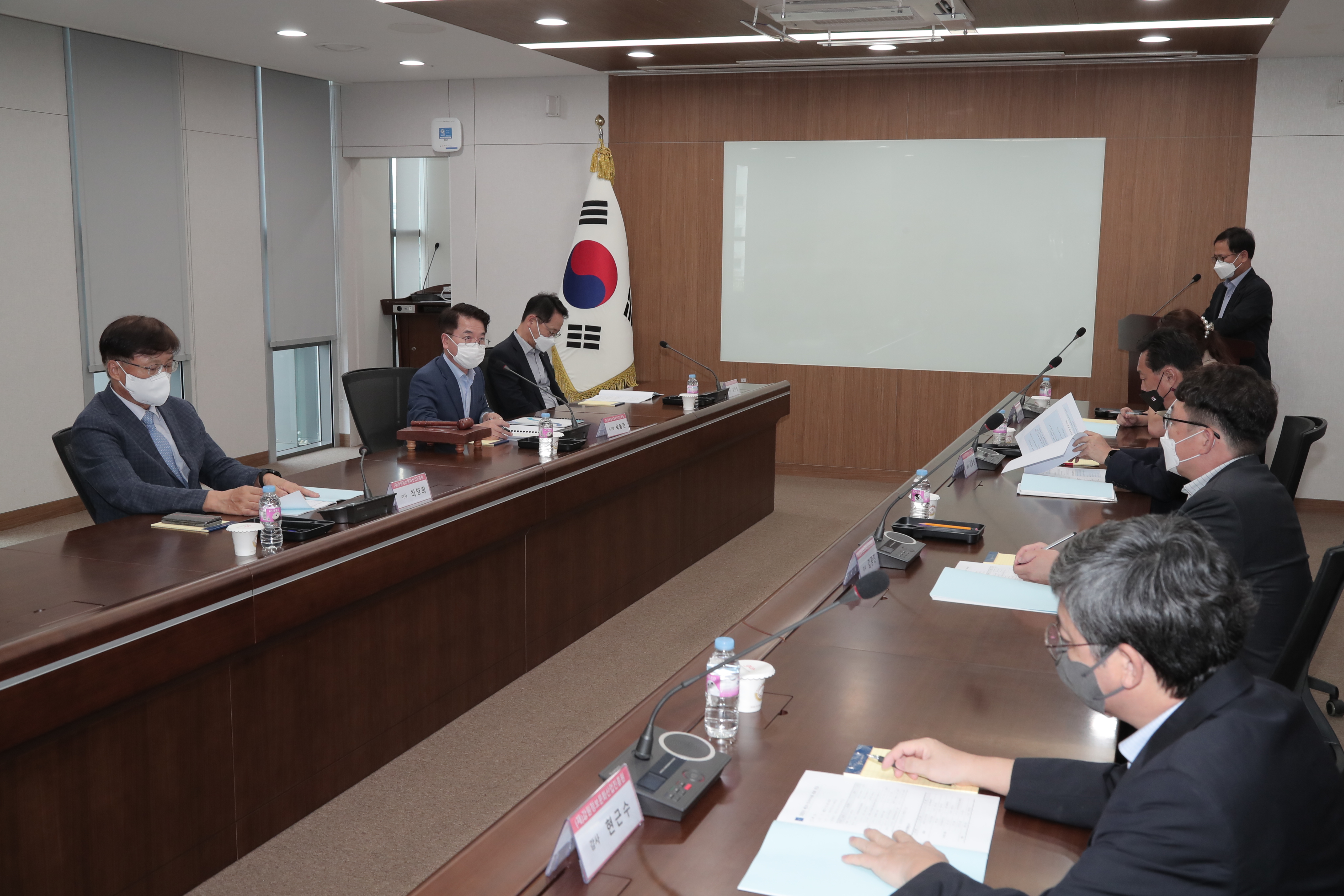 강원정보문화산업진흥원 임시이사회