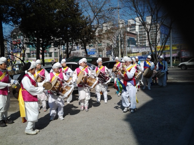 2013 퇴계동 정월 대보름 맞이 지신밟기 행사 전개