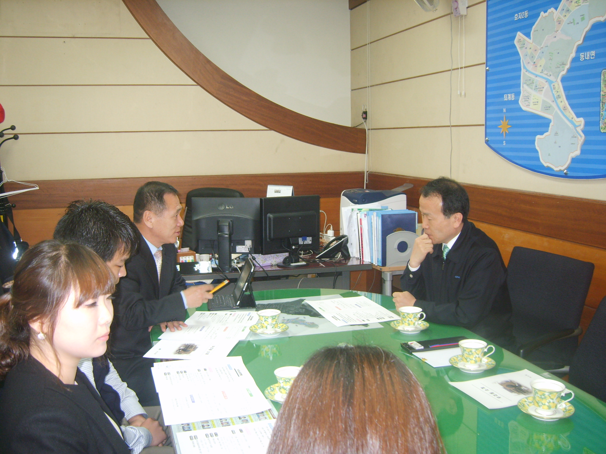 강원도부지사 동사무소 방문