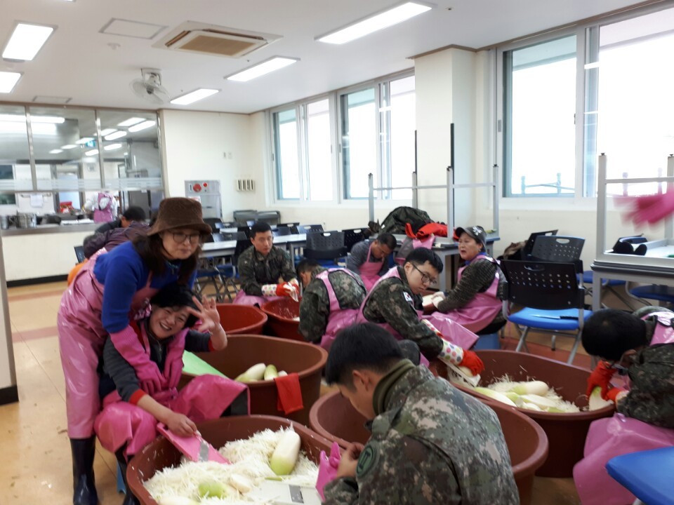 효자봉사단 김장봉사