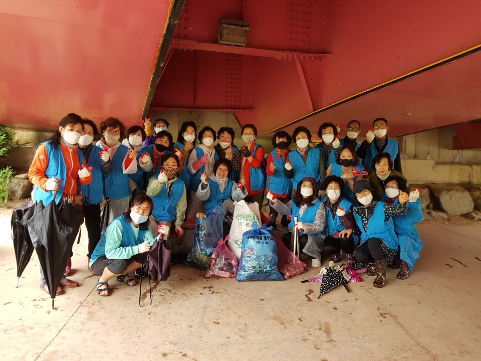 자연환경 정화 캠페인 (효자2동 약사천 살리기 실천단)