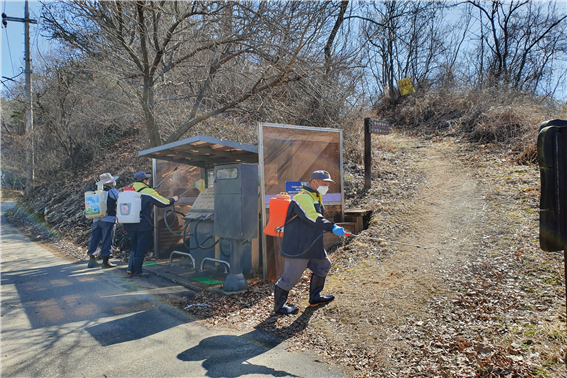 코로나19 확산 방지를 위한 마을 자체 방역활동