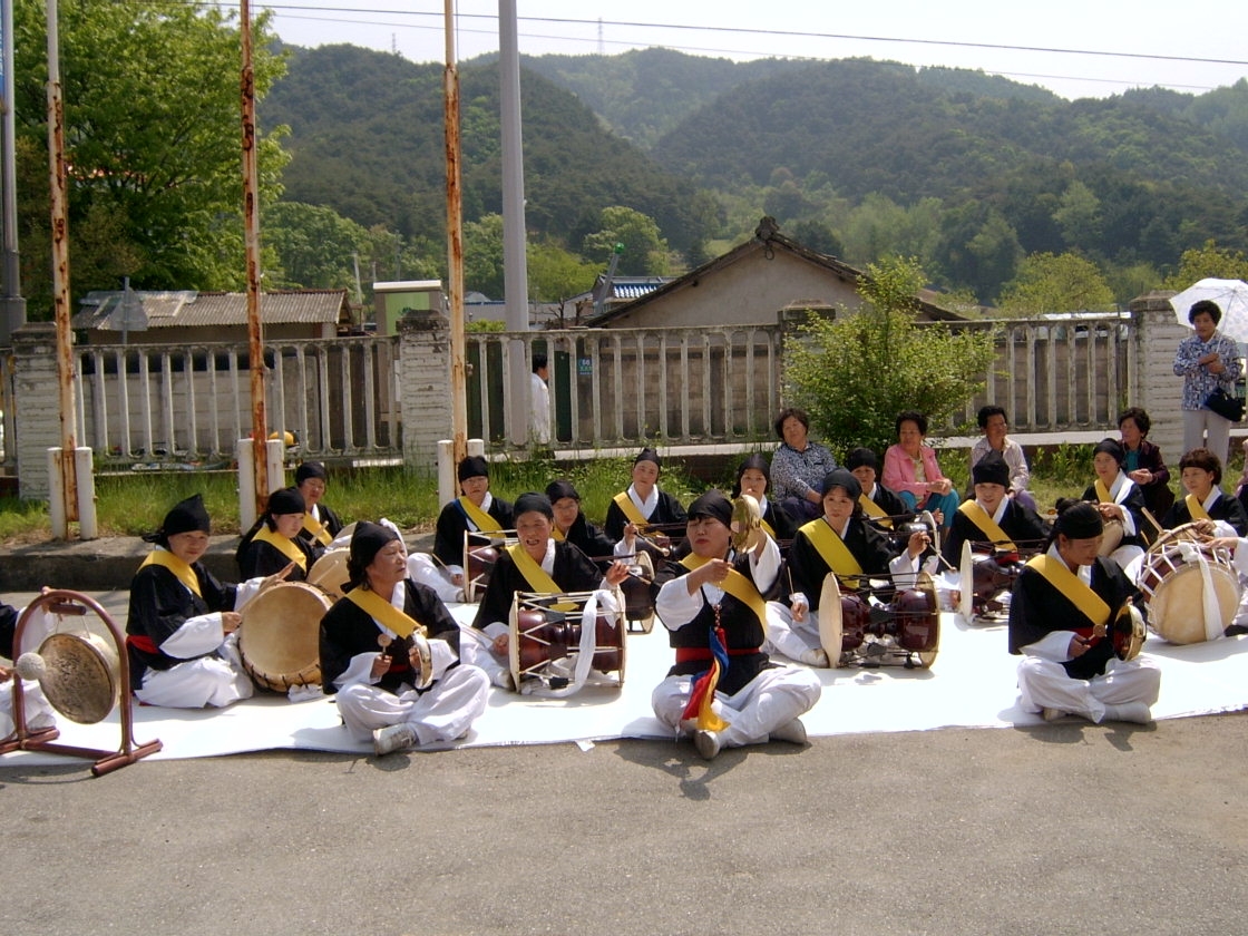 동면 경로잔치