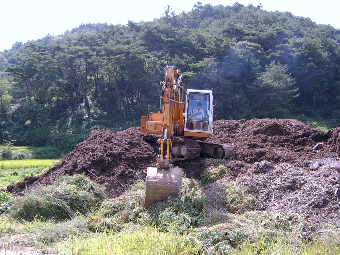 지내리공동퇴비증산운동