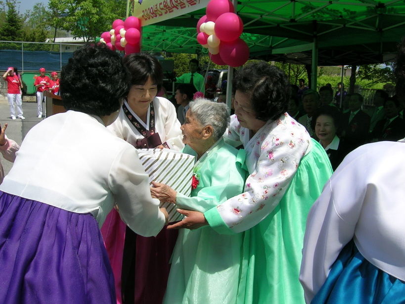 서면  경로잔치 개최(2)