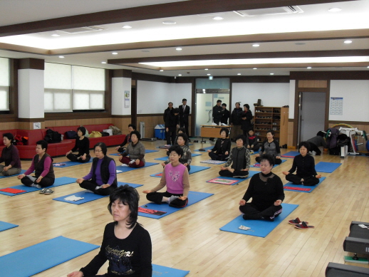소양동주민센터 프로그램 발표회<요가교실>