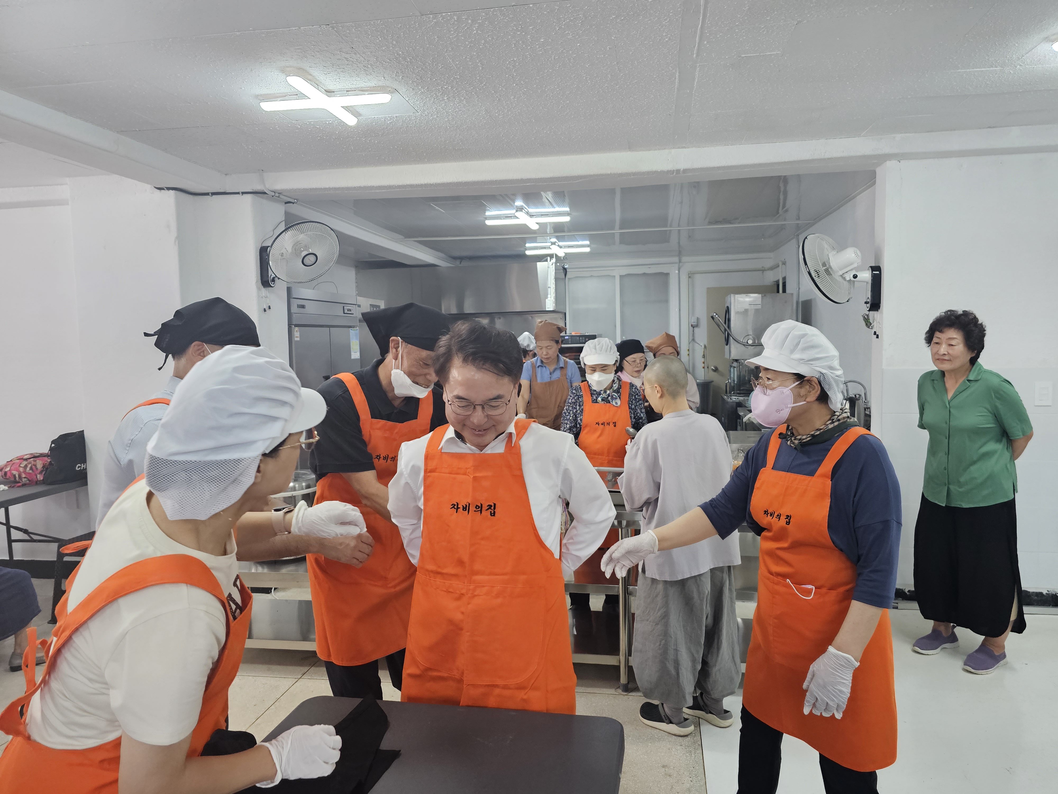 청평사 자비의집 배식봉사