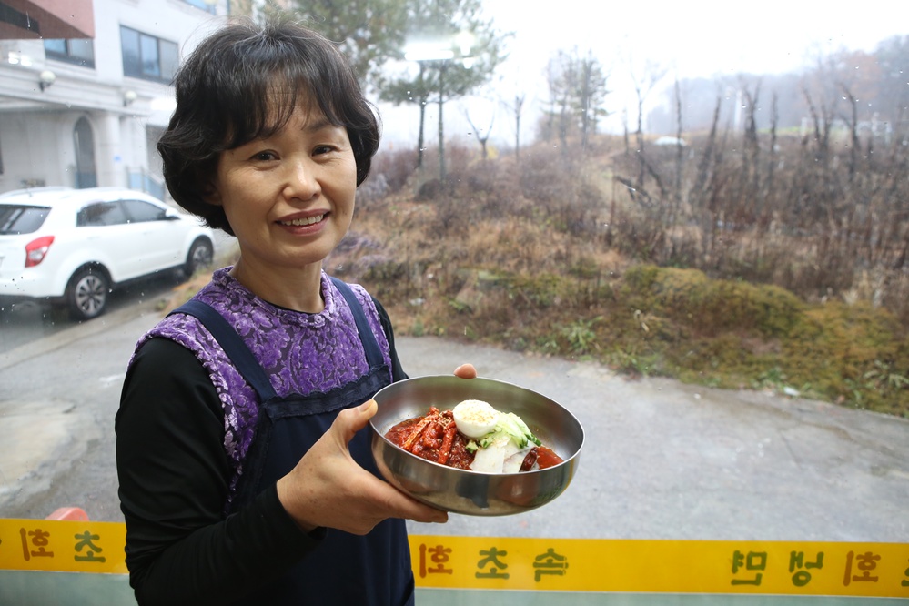 속초회냉면