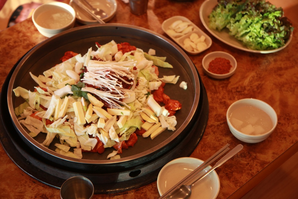 솔개미닭갈비