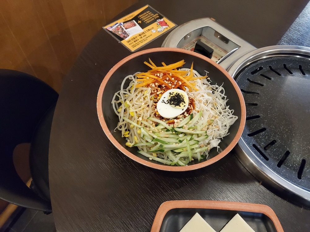 이차돌(신사우점)