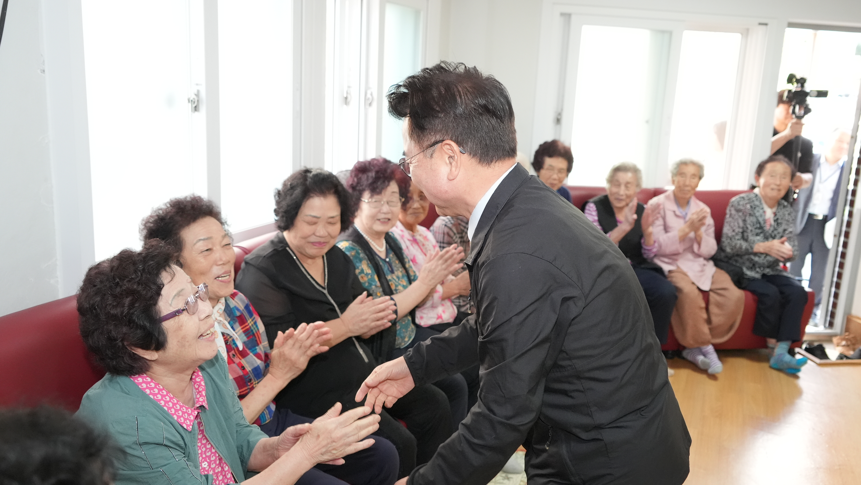 충효경로당 방문