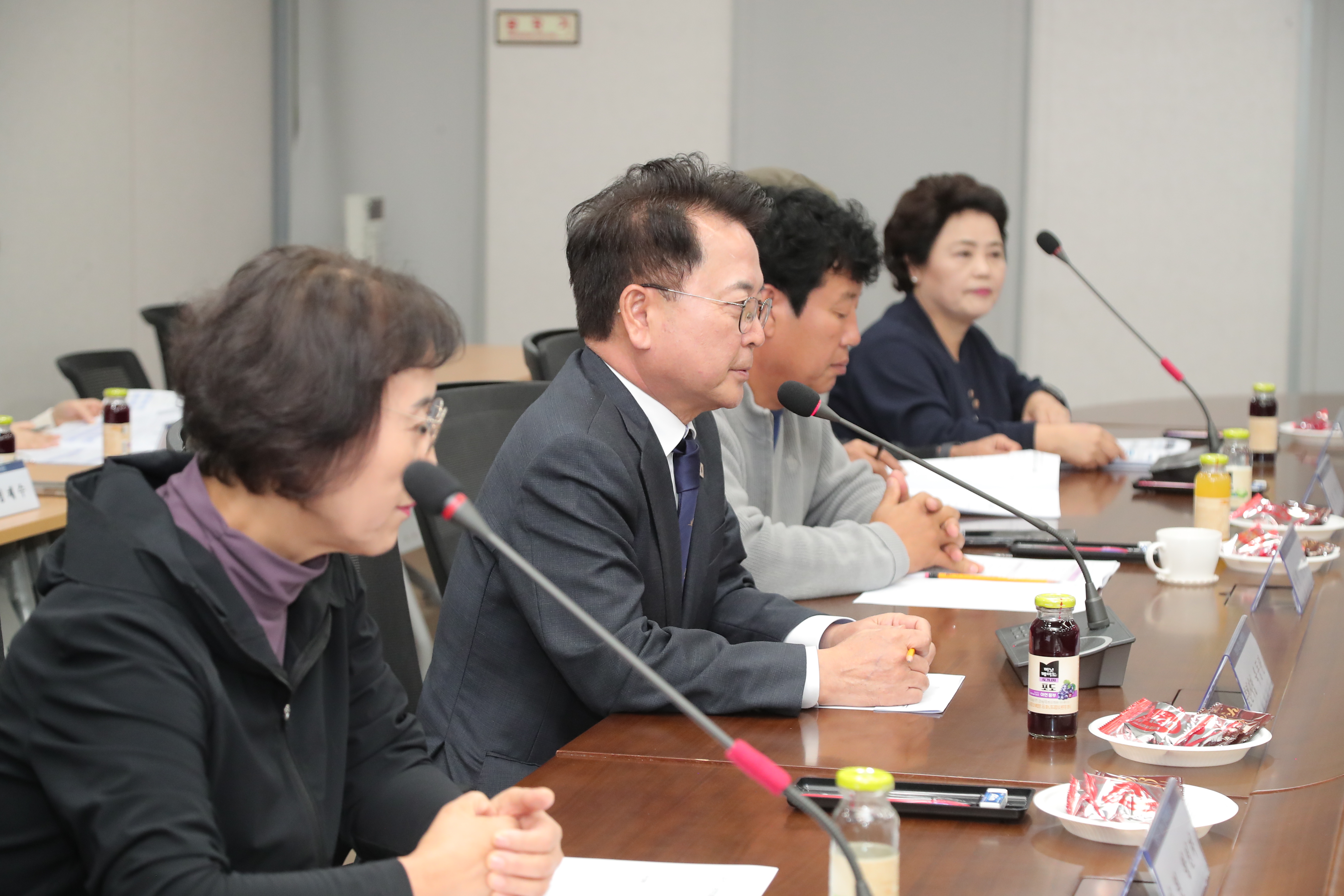 춘천시 공약이행평가단 회의