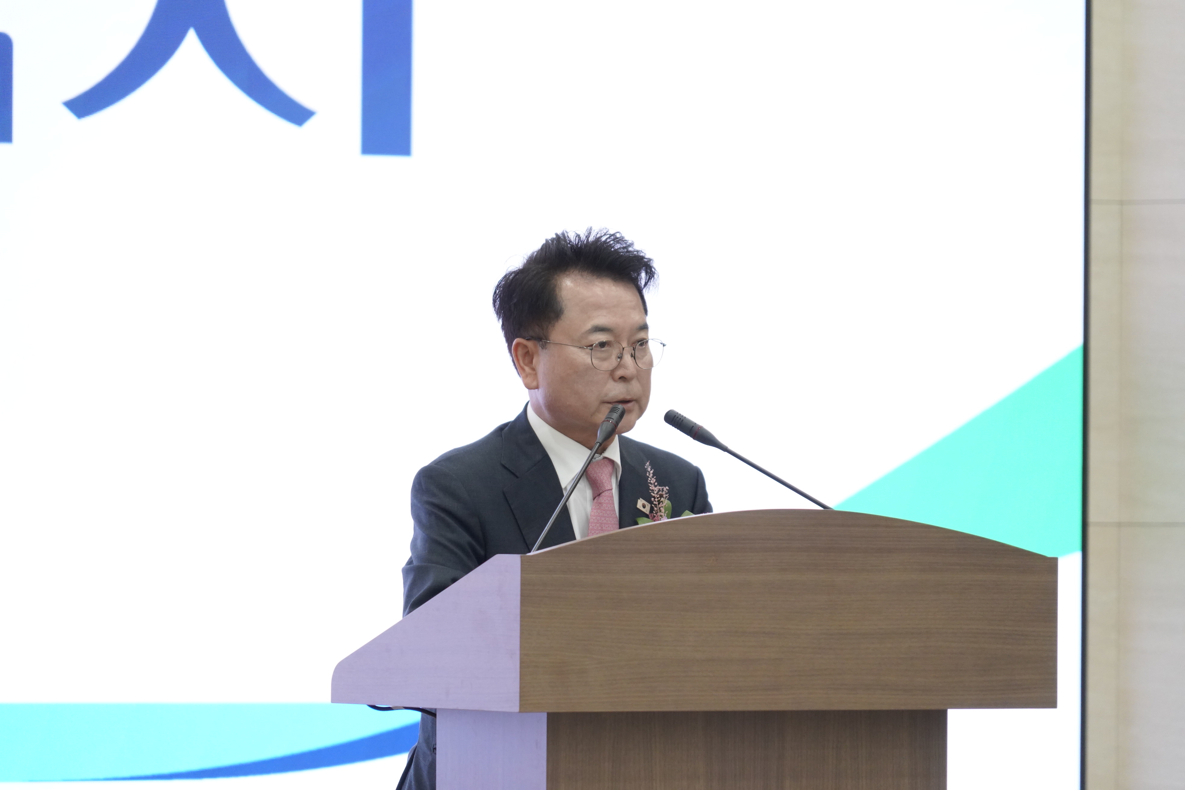 축협 종합청사 준공식