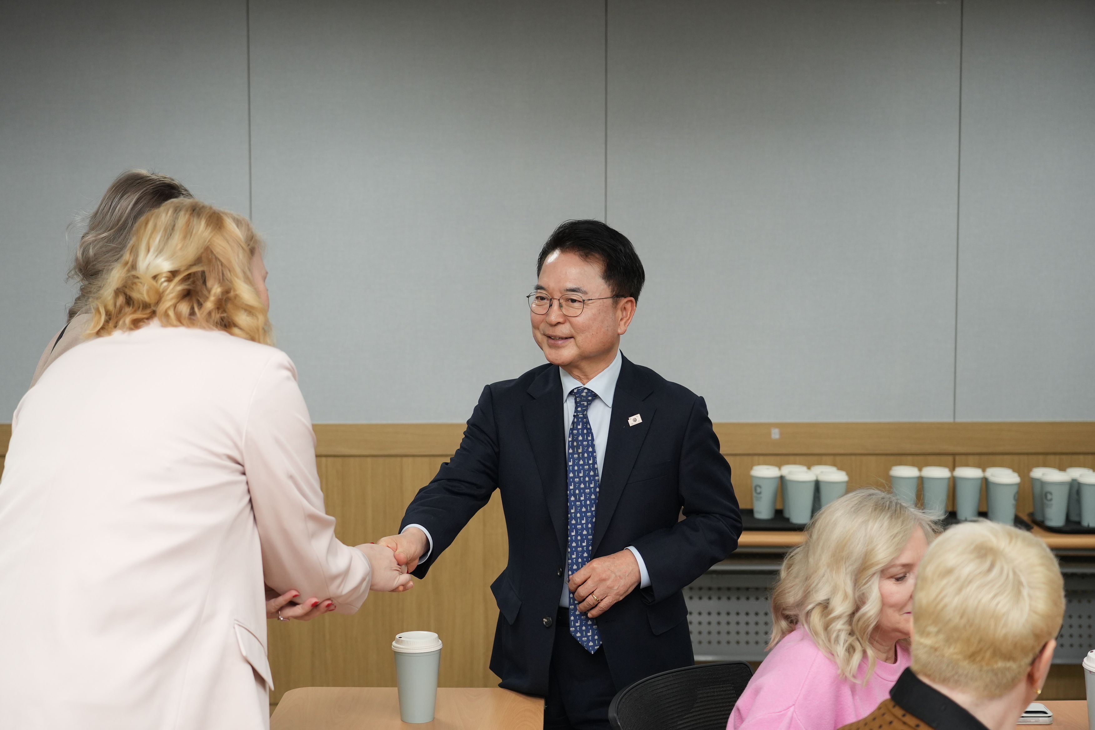 강원대-중앙아시아 교육연수단 방문