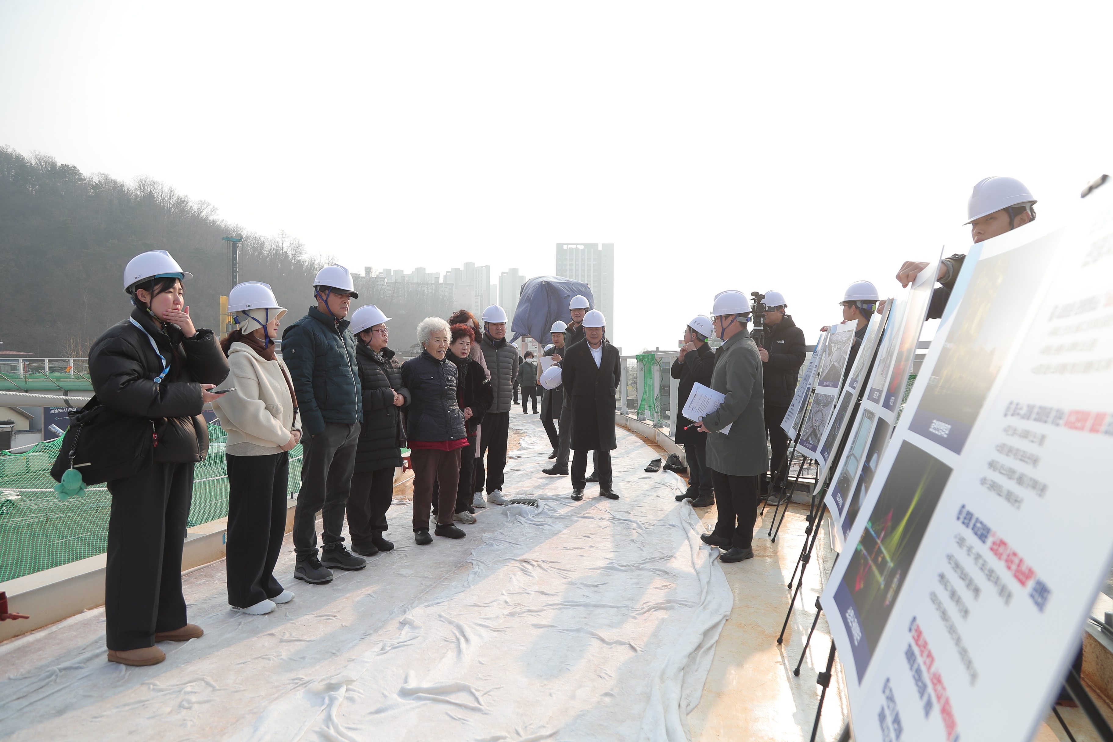 출입기자단 원형육교 현장 차담회