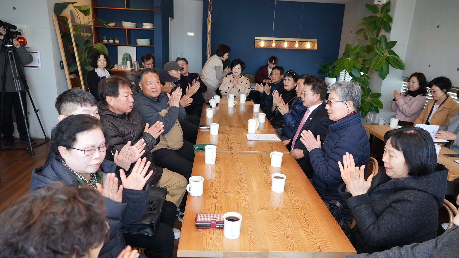 20260226 소양아트서클 관련 주민 간담회 (카페스테이블)