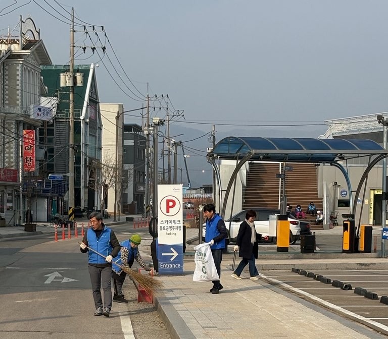 근화동 자생단체 및 상인회 환경정화활동
