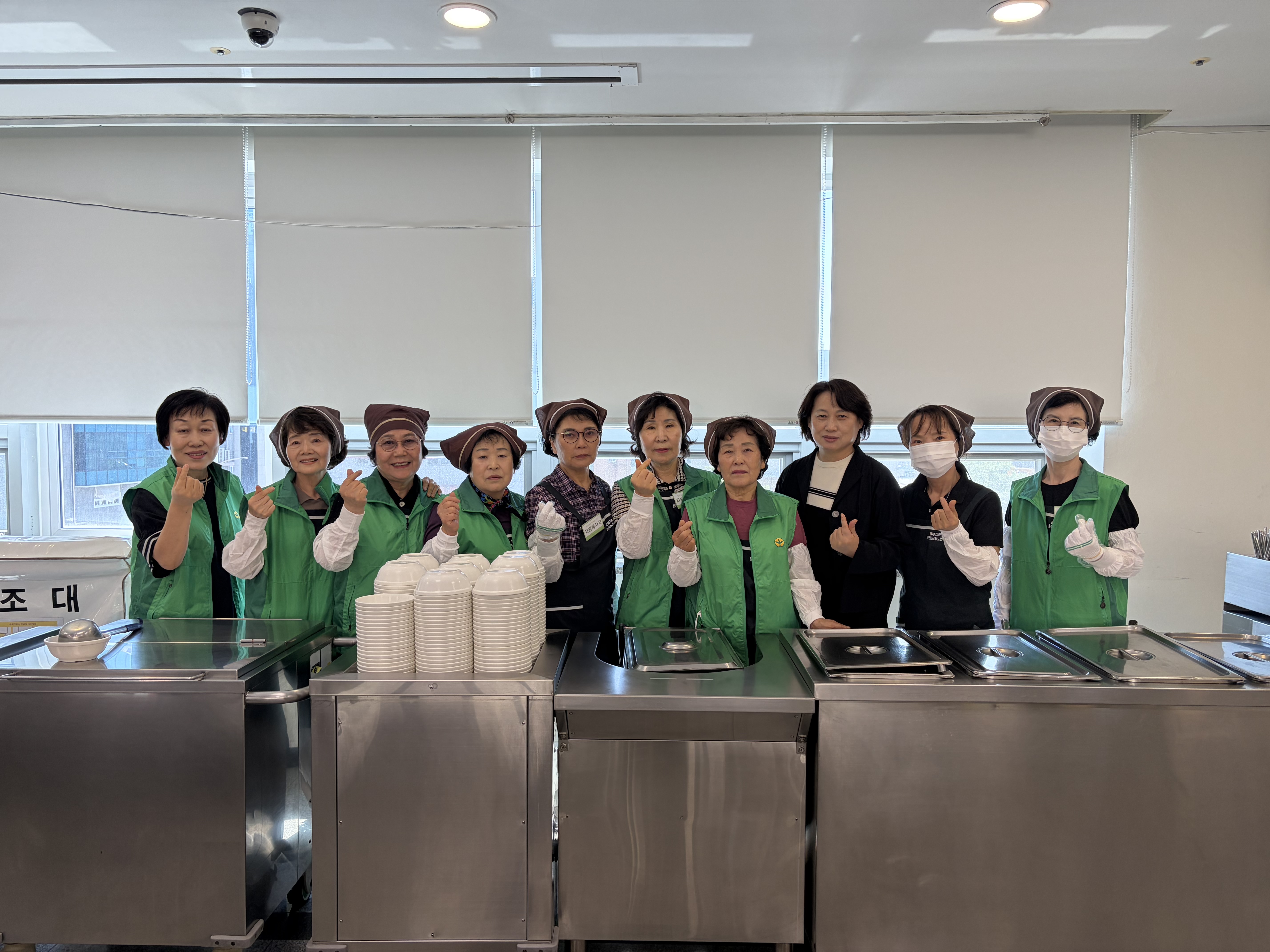 강남동 새마을부녀회 5월 배식봉사