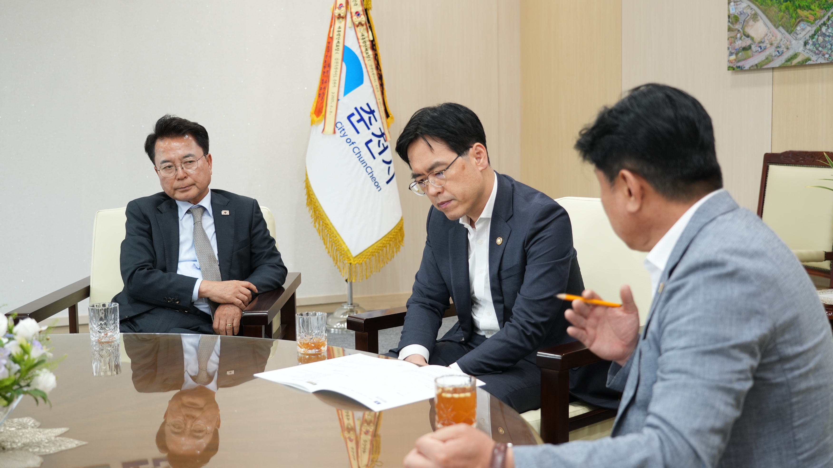 20260608 김민재 행안부 차관님 육동한 시장님 접견